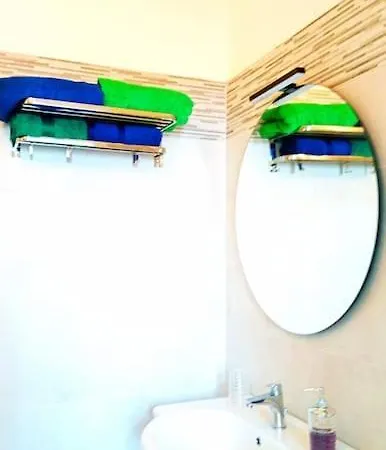 In Centro Storico Panoramico Con Ampia Terrazza! Кальяри